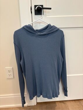 Men’s Faherty Legend Waffle Hoodie Size Medium